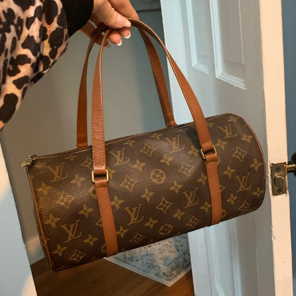 1993 authentic Louis Vuitton Papillon 30 handbag